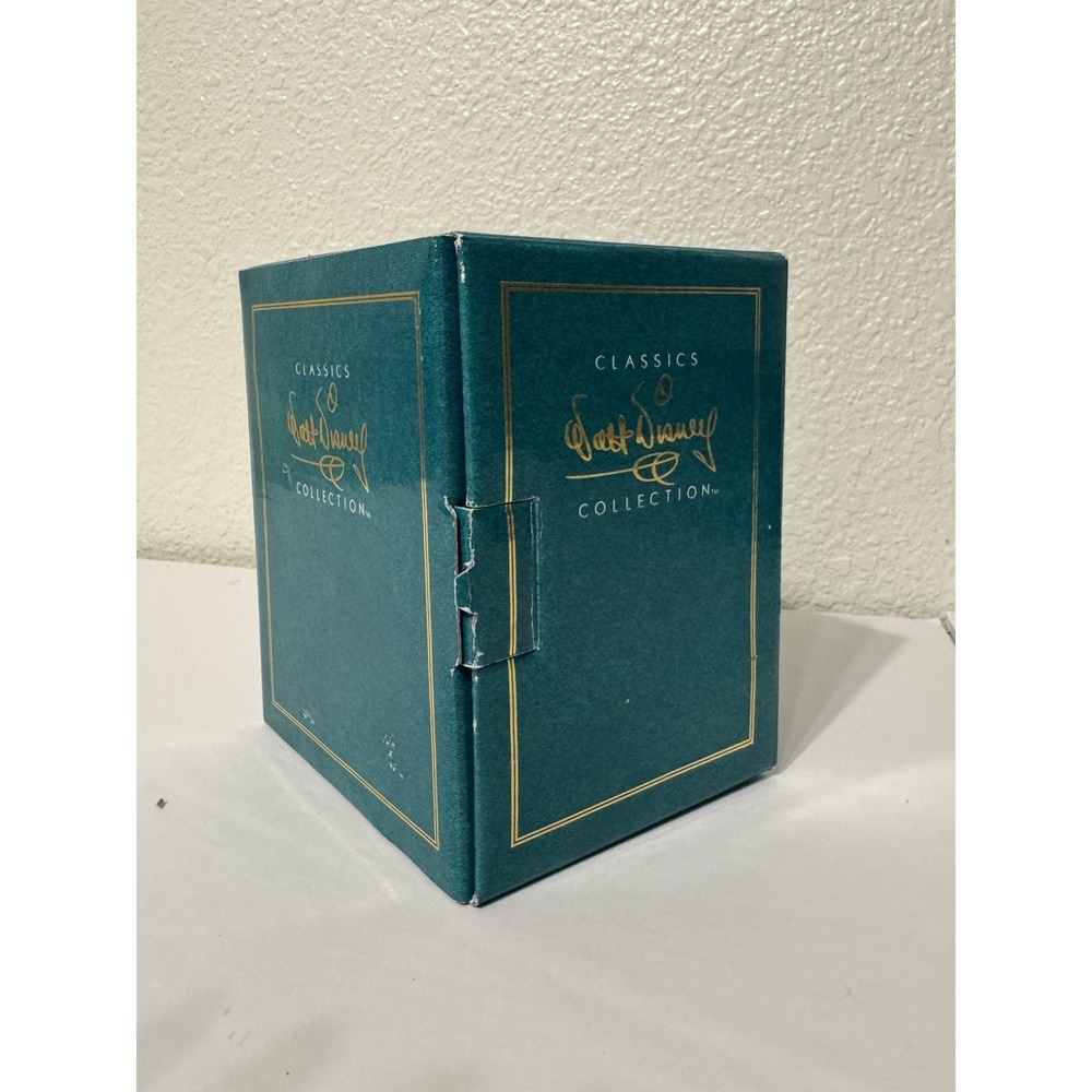 WDCC Disney Statue Winnie the Pooh Time for Something Sweet New RARE M - Picture 8 of 10